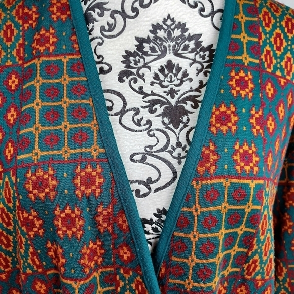 C. D. Daniels women's long sleeve geo print button front cardigan pockets 2x b30 - Picture 6 of 11